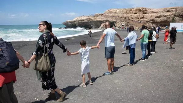 718cc5e2-45c6-4351-8651-20a8411c37d1_16-9-discover-aspect-ratio_50p_0