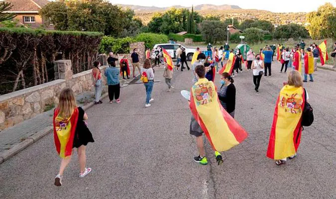 escrache-iglesias-montero_20497224_20200910201539